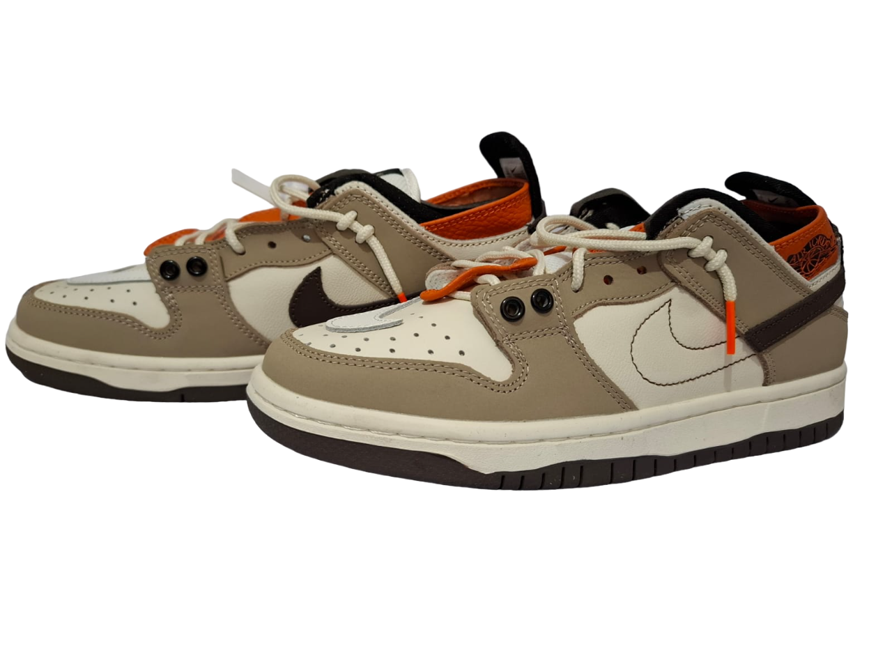 Nike Air SB Dunk Low Pro X Air Jordan 1 6 Nike Air SB Dunk Low Pro X Air Jordan 1 - Image 1