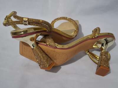 Yunai & Lady Shoes Chunky Heels