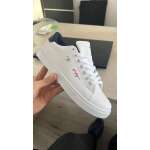 Tommy Hilfiger - Image 10