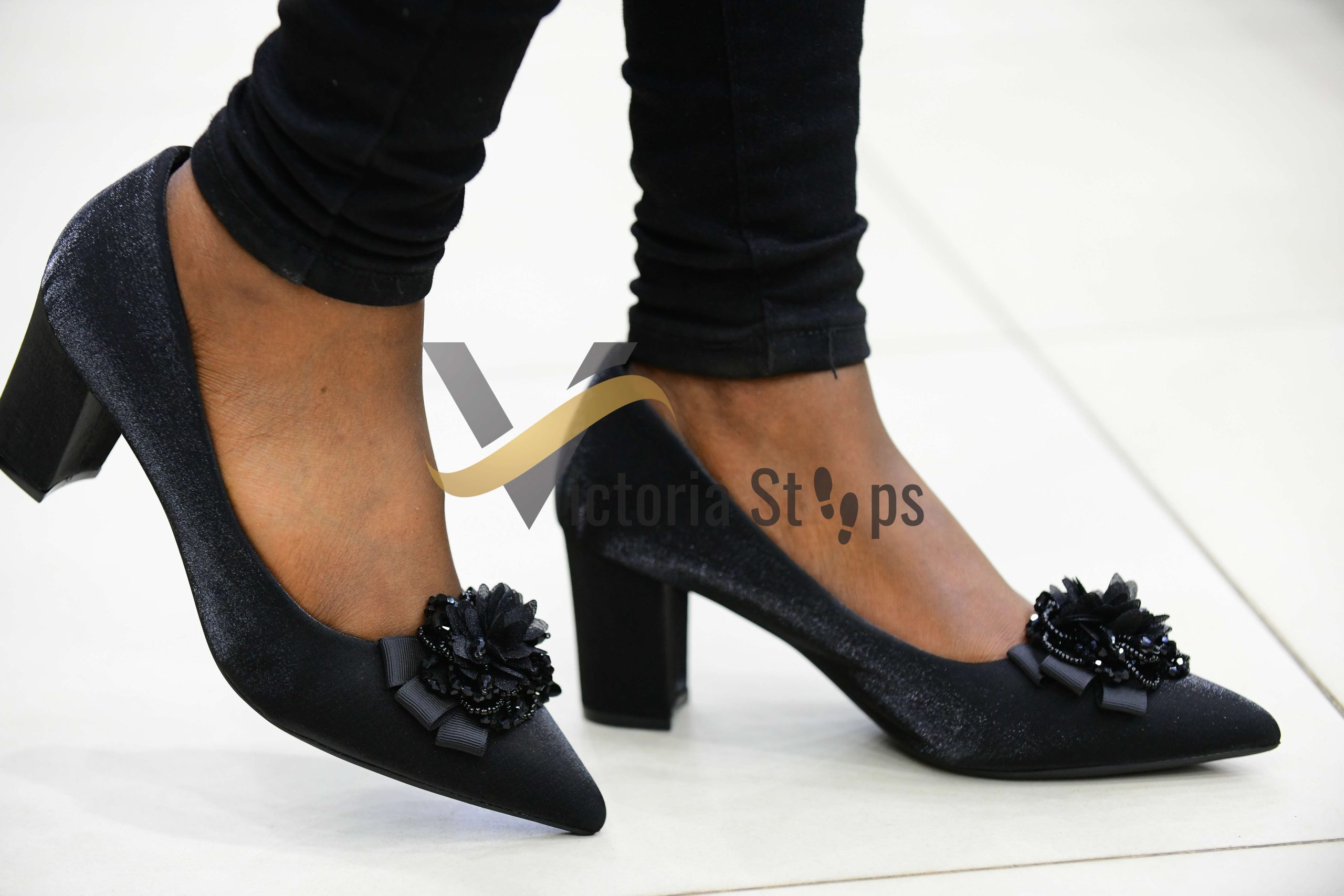 Aaron Fairy Block Heel-Open 6 Aaron Fairy Block Heel-Open - Image 1