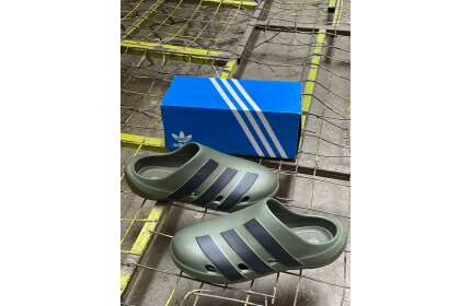 Adidas Clogs 4