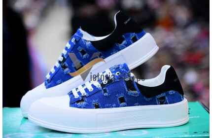 Alexander McQueen Smart Casual