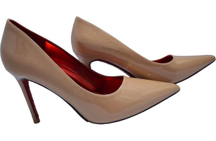 Red Shoe Sole Heel - Image 9