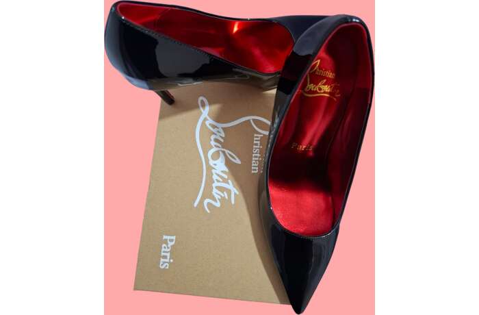 Red Shoe Sole Heel - Image 6