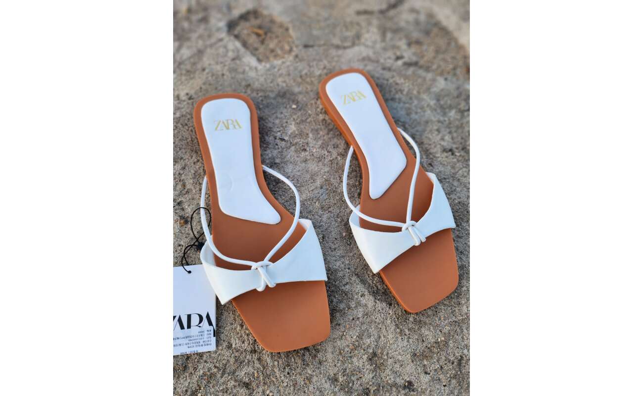 Zara Sandle 3